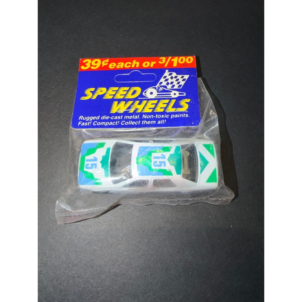 Speed Wheels Vintage Die-Cast Metal Race Car White Green Blue #15 New‎ Sealed